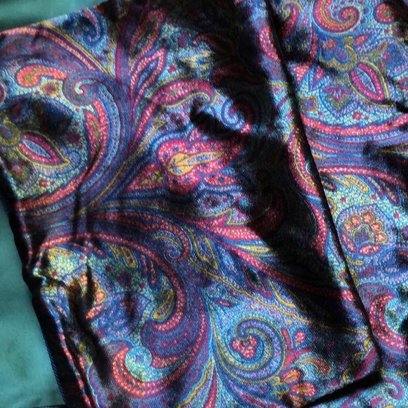 Fashionable Polo by Ralph Lauren Double layered Paisley pattern scarf. Italy - Picture 2 of 15